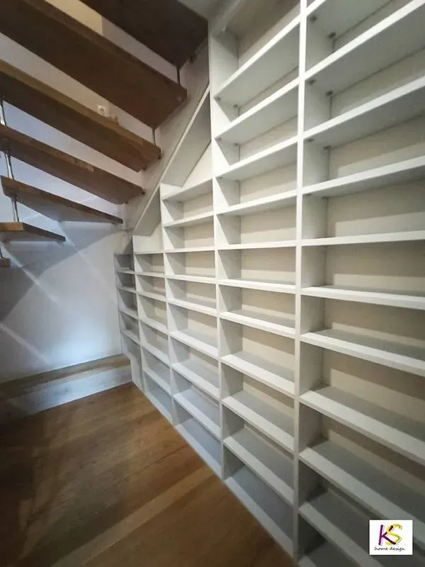 amenagement sous escalier