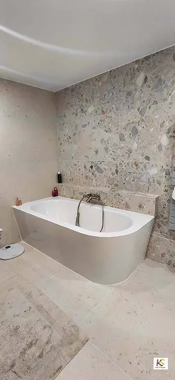 Rénovation SDB VAL DE CAGNES - juillet 2025 (13)webp